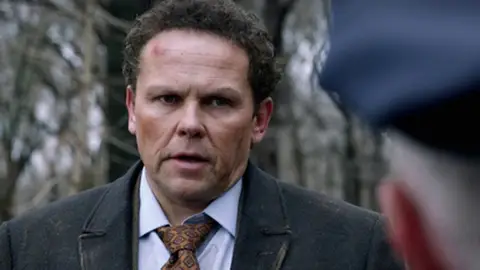 Kevin Chapman da vida al detective Lionel Fusco Kevin Chapman da vida al detective Lionel Fusco
