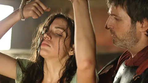 Ana de Armas y Jesús Olmedo en 'Hispania' Ana de Armas y Jesús Olmedo en 'Hispania'