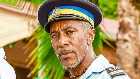 Dwayne Myers, Crimen en el paraíso Dwayne Myers, Crimen en el paraíso