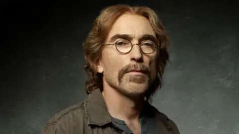 Jackie Earle Haley es Guerrero Jackie Earle Haley es Guerrero