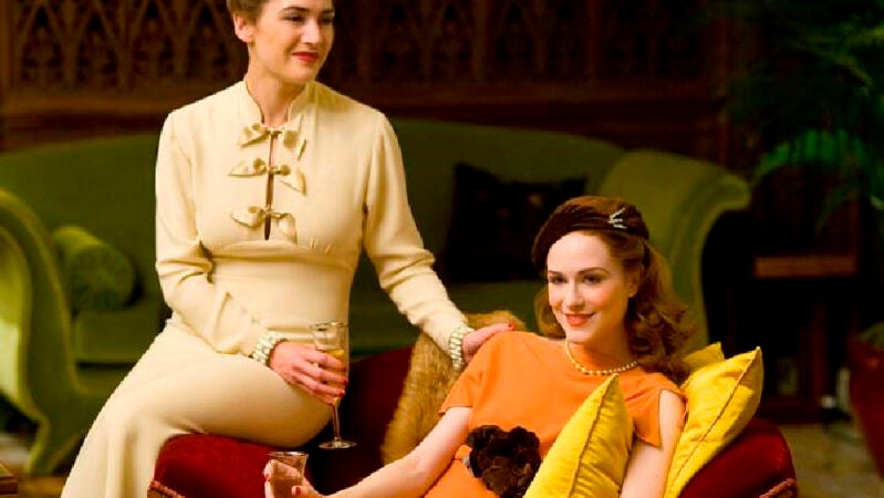 Mildred se casa con Monty y consigue que Veda regrese al hogar