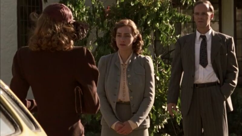 Mildred decide divorciarse de Monty lo más rápido posible