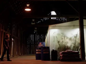 Frame 33.106588 de: Dylan conoce a su jefe Frame 33.106588 de: Dylan conoce a su jefe