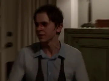 Frame 62.39527 de: Adam despierta en medio de la nada Frame 62.39527 de: Adam despierta en medio de la nada