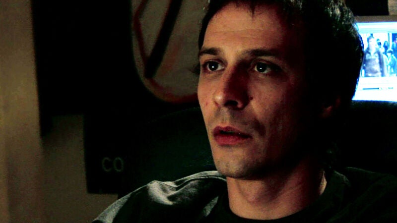 Mario descubre que Irene le engaña con Isaac