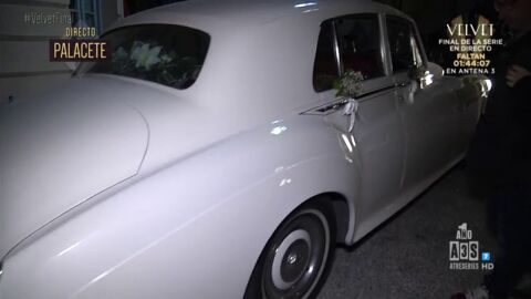 Frame 73.839408 de: LOS COCHES VELVETIANOS