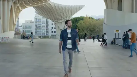 Frame 0.0 de: ¿Sabes que ciudad alternativa a Sevilla se pensó para el rodaje de Allí Abajo? Frame 0.0 de: ¿Sabes que ciudad alternativa a Sevilla se pensó para el rodaje de Allí Abajo?