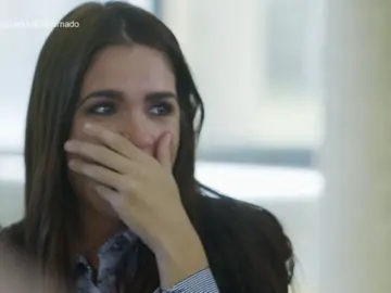 Elena Furiase se emociona durante el reencuentro Elena Furiase se emociona durante el reencuentro