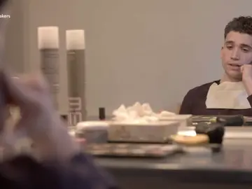 Jaime Lorente recibe la noticia de que 'Los Remakers' versionarán 'La casa de papel' Jaime Lorente recibe la noticia de que 'Los Remakers' versionarán 'La casa de papel'