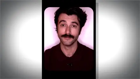 Javier Rey tendrá que decidir si prefiere 'Velvet' o 'Fariña'  Javier Rey tendrá que decidir si prefiere 'Velvet' o 'Fariña'