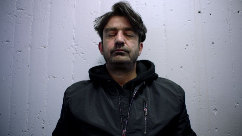 Luna y Felix logran escapar del asesino de Luchanno