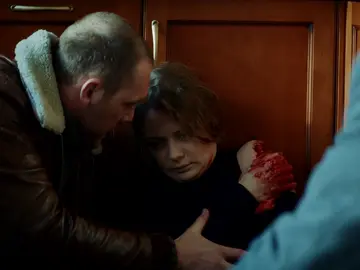 ¿Sobrevivirá Radionova o el novio de la hermana a este altercado? ¿Sobrevivirá Radionova o el novio de la hermana a este altercado?