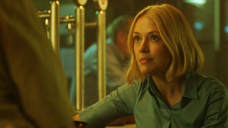 Max y Miranda atrapados en un nuevo caso lleno de amenazas, rivalidad y vino