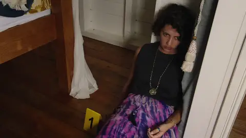 Hallan el cadáver de una joven cantante de Reino Unido tras morirse de una reacción alergica Hallan el cadáver de una joven cantante de Reino Unido tras morirse de una reacción alergica