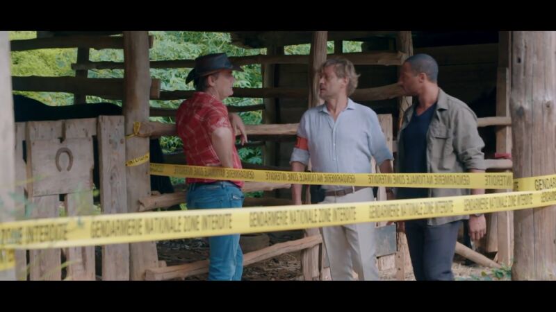 El equipo de investigación abre el caso de una víctima en medio de una feria de caballos