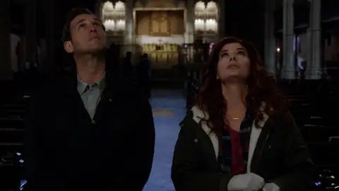 Laura tiene un nuevo crimen, esta vez en el altar de la Iglesia donde se casó Laura tiene un nuevo crimen, esta vez en el altar de la Iglesia donde se casó