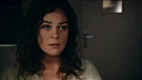 Coste deja entrar a una mujer armada en el edificio de documentación criminal ¿existe algún vínculo entre ellas? Coste deja entrar a una mujer armada en el edificio de documentación criminal ¿existe algún vínculo entre ellas?