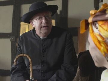 El elenco de un programa radiof&oacute;nico bajo sospecha tras la misteriosa muerte de una casera en Kembleford