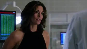 Forever - Una momia cae en mitad de una fiesta en la que estaba Jo Forever - Una momia cae en mitad de una fiesta en la que estaba Jo