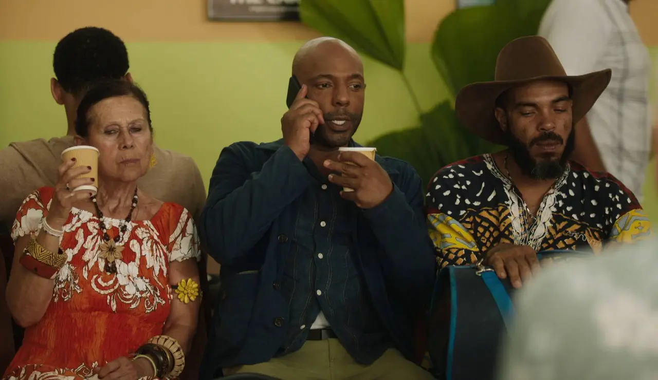 Crimen en el paraíso - Mervin Wilson se marcha de Saint Marie después de resolver la muerte de su madre