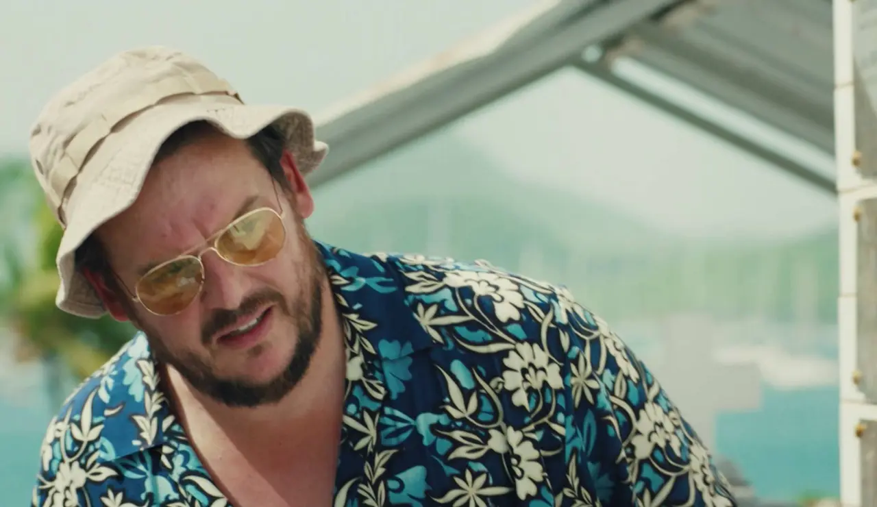 Crimen en el paraíso - Phil explica la diferencia entre los fantasmas y los espíritus