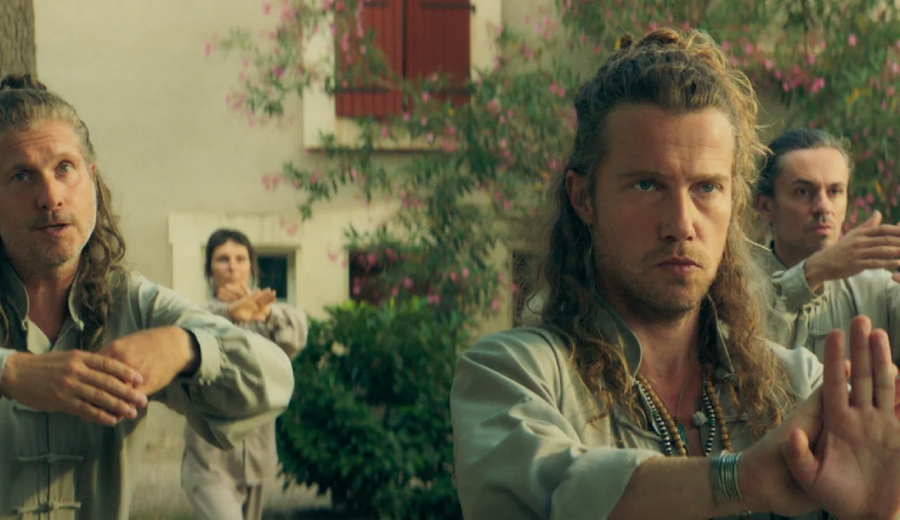 Panda - Panda se infiltra en un retiro de taichí