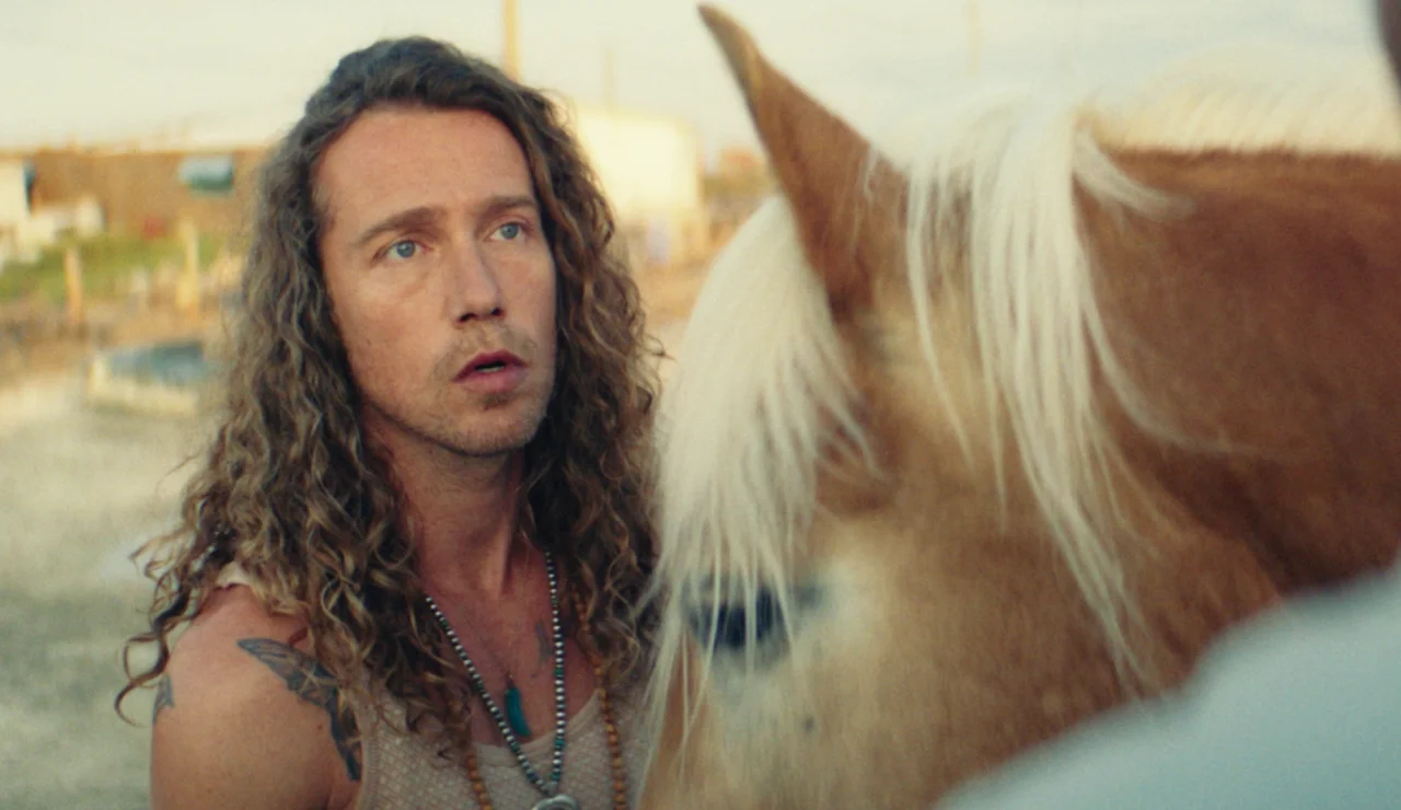 Eliot pide ayuda a Panda con Lola: ¡Ha roto con él!