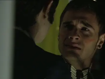 David se entera de que Fer tiene novio David se entera de que Fer tiene novio