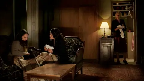 Sira y Paquita se reencuentran Sira y Paquita se reencuentran