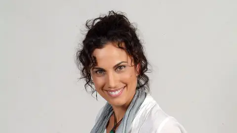 Toni Acosta es Estela Miralles Toni Acosta es Estela Miralles