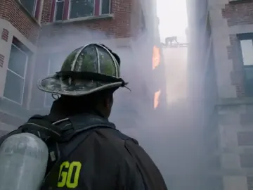 Frame 17.608047 de: El cuerpo de bomberos, principales víctimas de este incendio Frame 17.608047 de: El cuerpo de bomberos, principales víctimas de este incendio