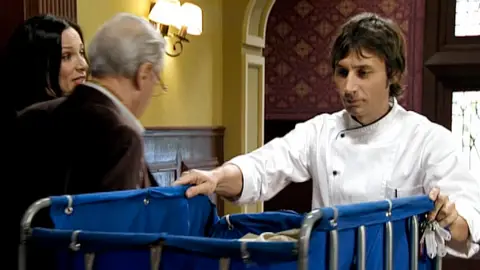 Pop Up El Internado Pop Up El Internado