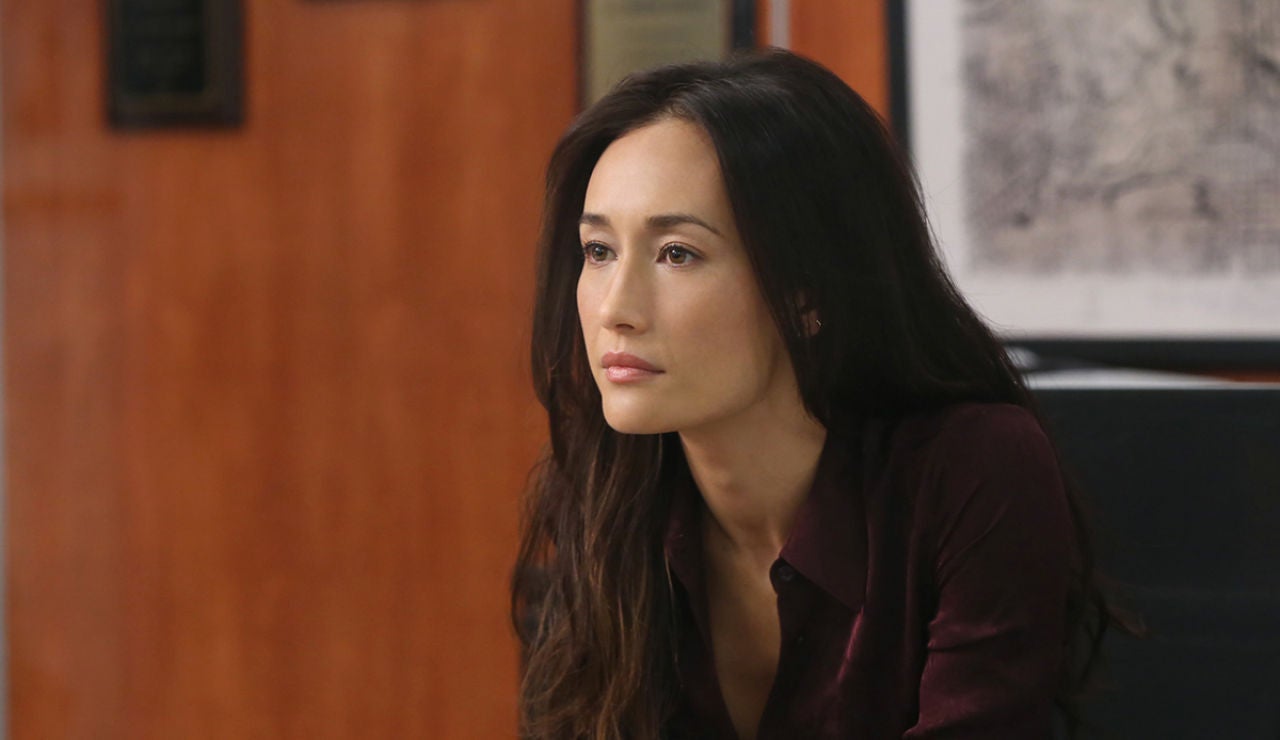 Maggie Q es la agente Beth Davis