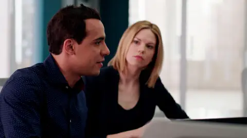 Ben encuentra la pieza clave para identificar al 'stalker' Ben encuentra la pieza clave para identificar al 'stalker'