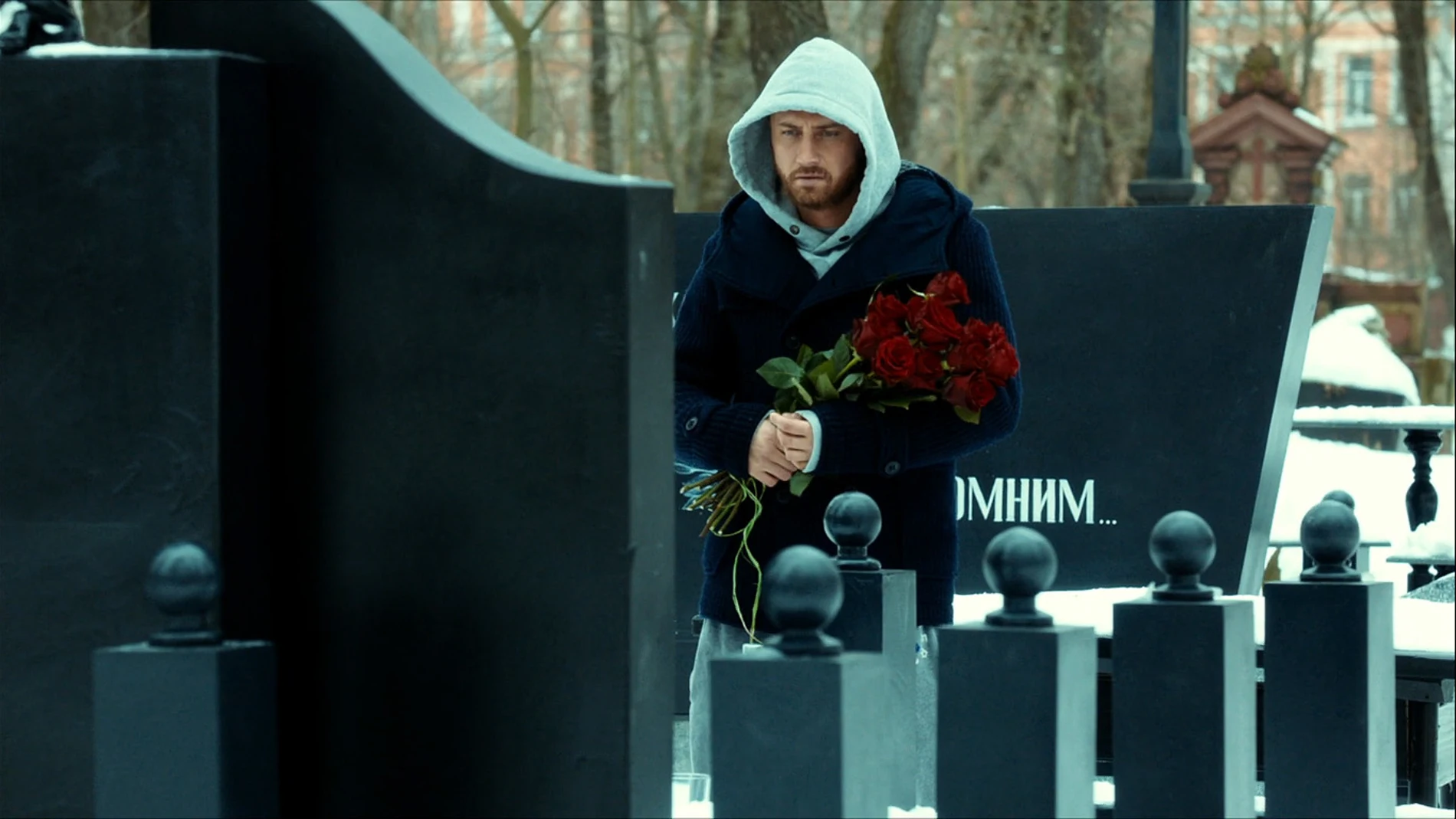 Igor en el cementerio