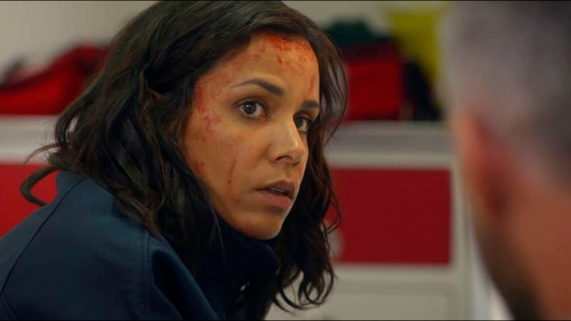 Elisa ha sido drogada y secuestrada en medio de una investigación