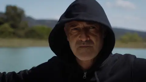 ¡Es Paul! Toda la policía tras la pista del único sospechoso del caso ¡Es Paul! Toda la policía tras la pista del único sospechoso del caso