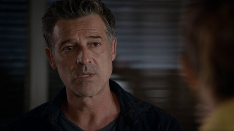 Paul toma una drástica decisión que afecta directamente a Lèa