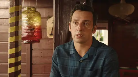 Inspector Neville Crimen en el paraíso