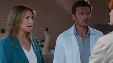 Detenido el forense por la muerte del principal sospechoso del atentado contra el capitán Paul Marchal Detenido el forense por la muerte del principal sospechoso del atentado contra el capitán Paul Marchal