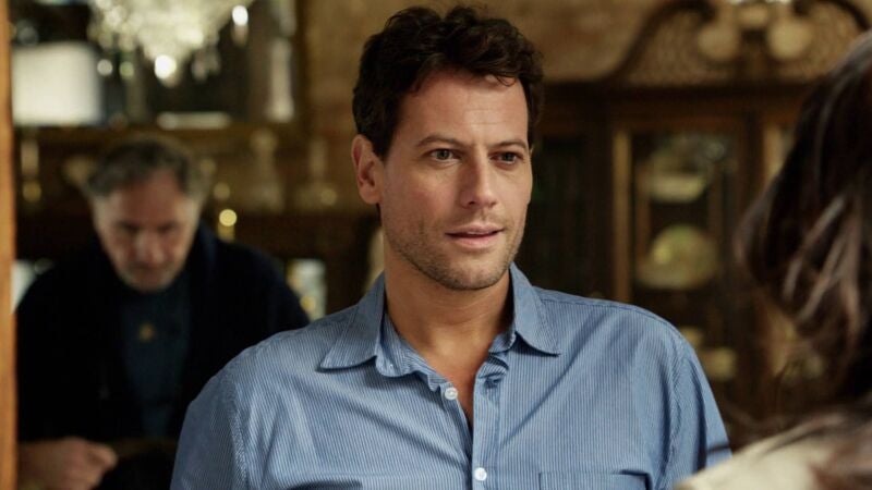 Henry Morgan tiene un secreto: puede morir mil veces y siempre vuelve a la vida