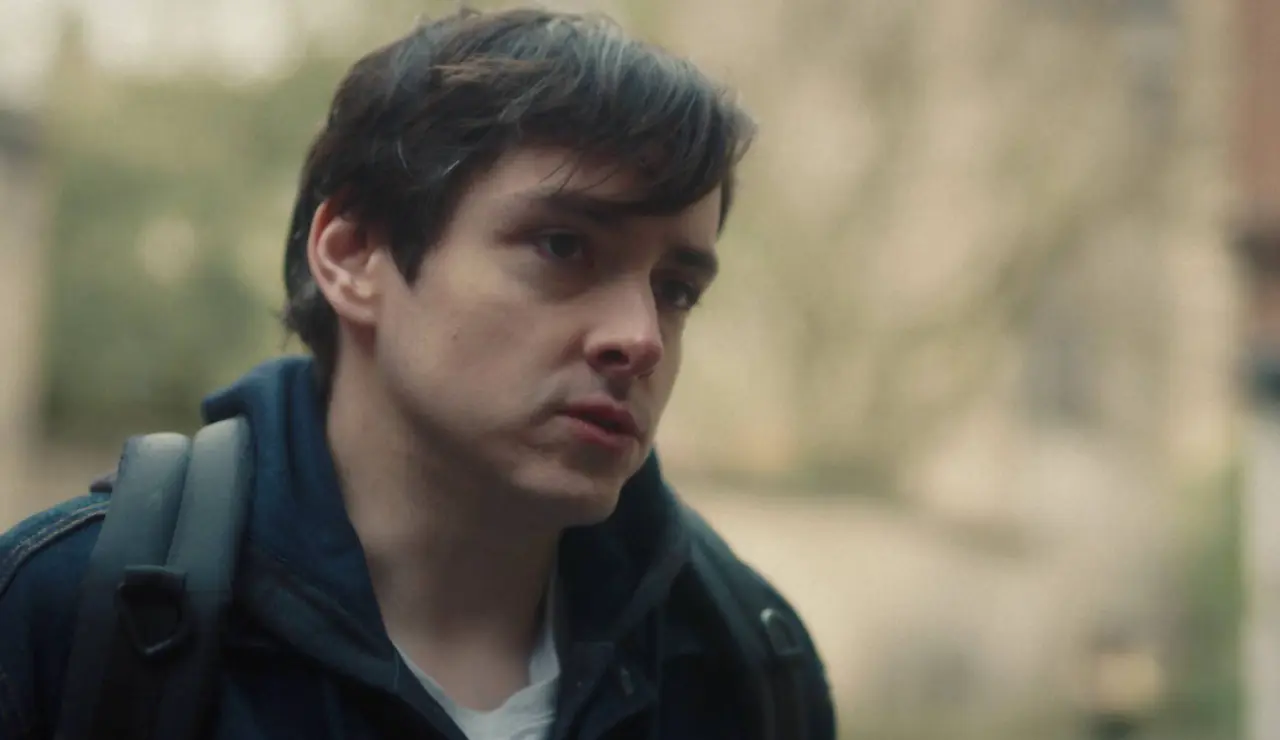 Patience - Un cadáver se levanta de la camilla del forense