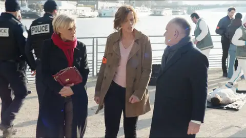 Una vidente muerta vestida de novia a los pies de la Torre Eiffel: ¿celos o algo más? Una vidente muerta vestida de novia a los pies de la Torre Eiffel: ¿celos o algo más?