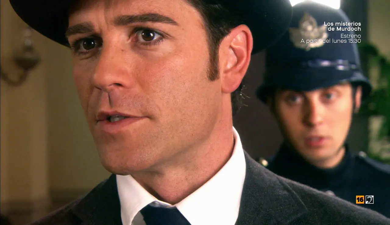 Este lunes Atreseries estrena Los misterios de Murdoch: el inspector que revolucionó la investigación criminal en el siglo XIX