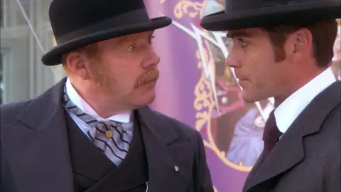 ¿Fue asesinada la joven que accionó la palanca? ¿Fue asesinada la joven que accionó la palanca?