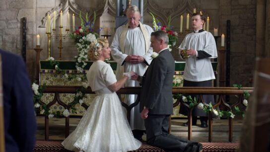 Edgar descubre un terrible secreto sobre su padre el d&iacute;a de su boda