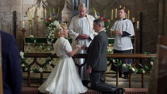 Edgar descubre un terrible secreto sobre su padre el día de su boda Edgar descubre un terrible secreto sobre su padre el día de su boda