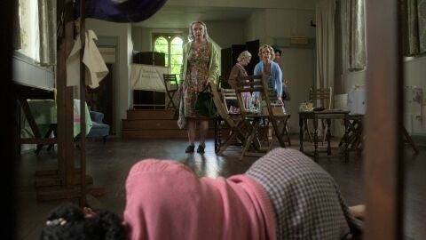 Una costurera aparece sin vida y un profesor se enfrenta al pat&iacute;bulo en el Padre Brown